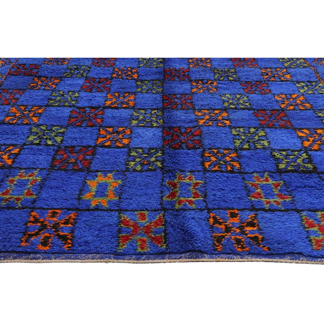 Berber Tribes of Morocco Vintage Beni M'Guild Moroccan Rug, 06'03 X 10'06 For Sale - Image 4 of 10