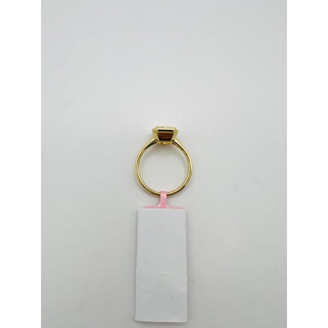 Metal Gia Yellow Radiant 3 Carat Diamond Ring in 18k Yellow Gold, Size 6.75 For Sale - Image 7 of 9