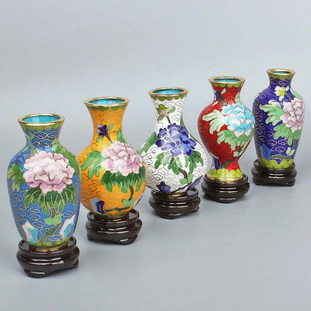 Mid 20th Century Set of 5 Miniature Chinese Cloisonné Vases | Floral Motif With Wood Stands & Box For Sale - Image 5 of 8