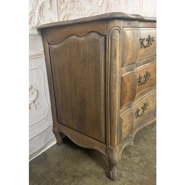 French Louis XV Style 9-Drawer Bombe Dresser in Bleached Fruitwood For Sale - Image 9 of 18