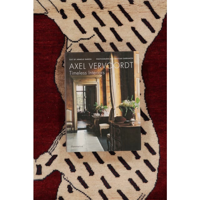 Vintage Gabbeh Rug With Leopard Pictorial by Rug & Kilim, Afghanistan, 1950-1959 For Sale - Image 9 of 9