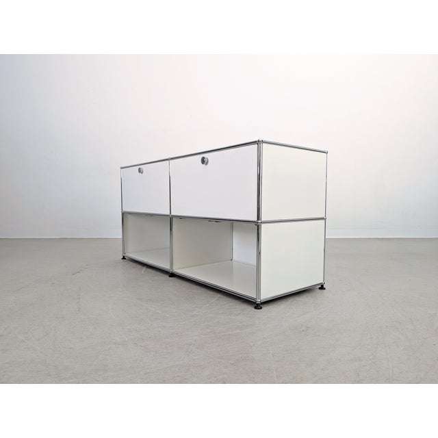 Metal Vintage Sideboard in Pure White by Fritz Haller & Paul Schärer for USM Haller For Sale - Image 7 of 11