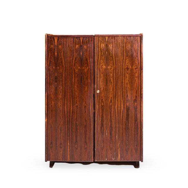 Mummenthaler & Meier Mid Century Rosewood Magic Box Hideaway Desk This desk measures: 32 wide x 21.25 deep x 45 high, with...