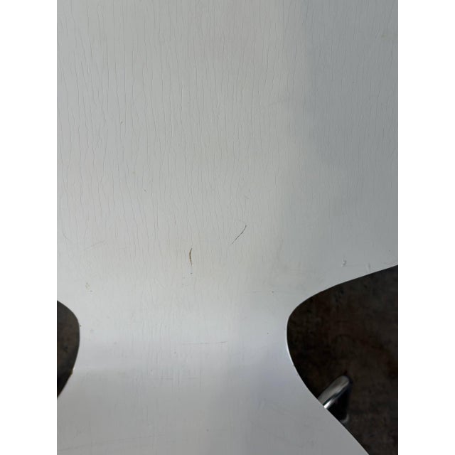 Chrome Mid 20th Century Set of 4 Danish Modern White Stacking Dining Chairs Mid Century Chrome Chairs For Sale - Image 8 of 11