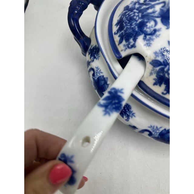 English Antique Blue and White Soup Tureen and Tea Pot For Sale - Image 3 of 11