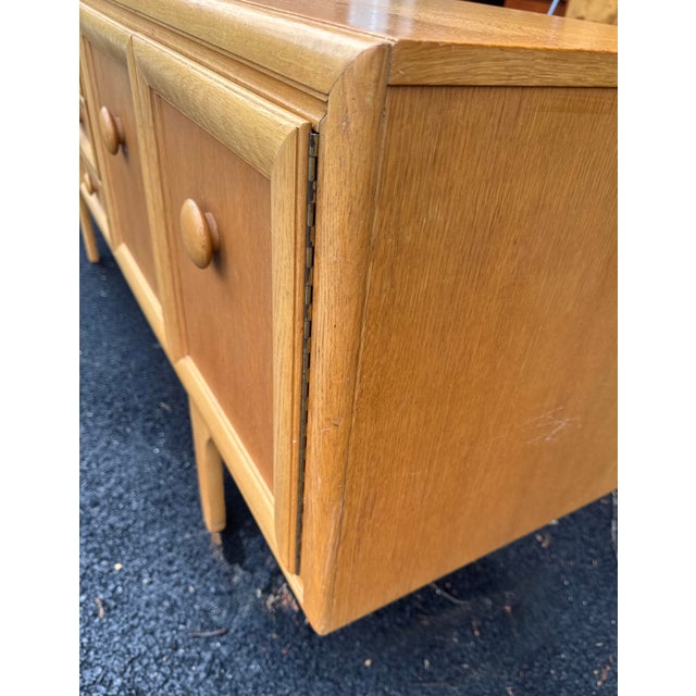Wood Mid 20th Century Modern Oak Credenza With Paneled Doors and Sculpted Base For Sale - Image 7 of 12