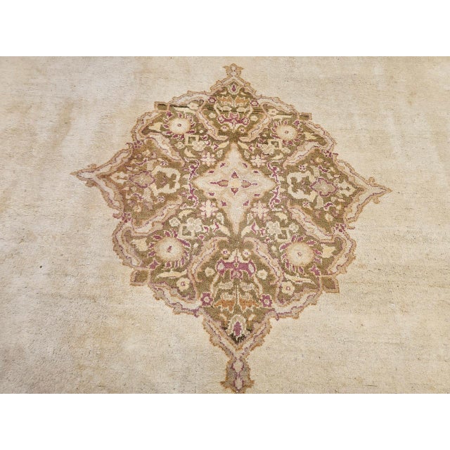 19th Century Handwoven Amritsar Rug, Wool Medallion Design, 10' x 13' For Sale - Image 14 of 18