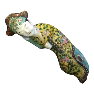Antique 19th Century Chinese Export Famille Rose Porcelain Wall Hanging of a Reclining Court Lady