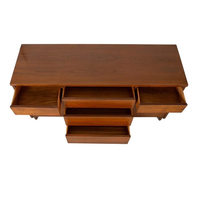 Stanley Furniture 1960s Mid-Century Sideboard Credenza Dresser by Stanley For Sale - Image 4 of 12