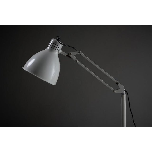 Industrial All-White Arma Adjustable Floor Lamp from Metalarte, 1970s For Sale - Image 3 of 10