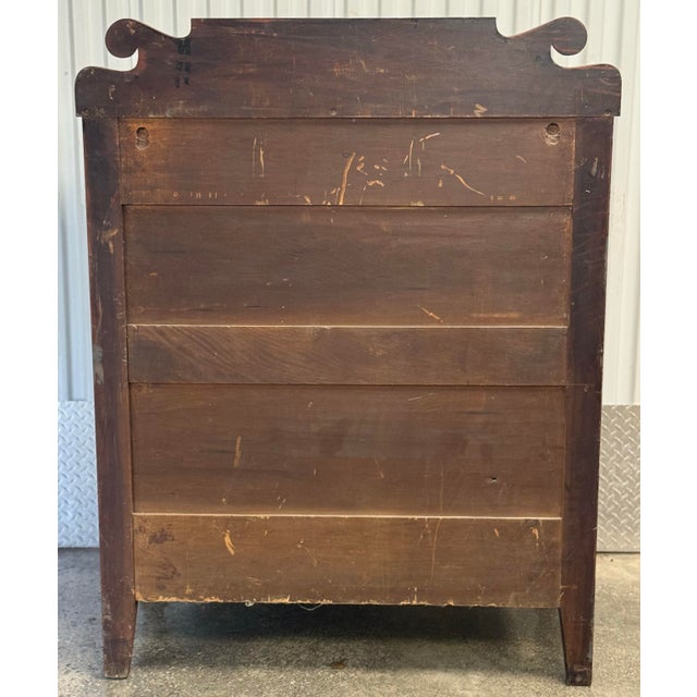 Mid 19th Century Sheraton Chest of Drawers For Sale - Image 10 of 12