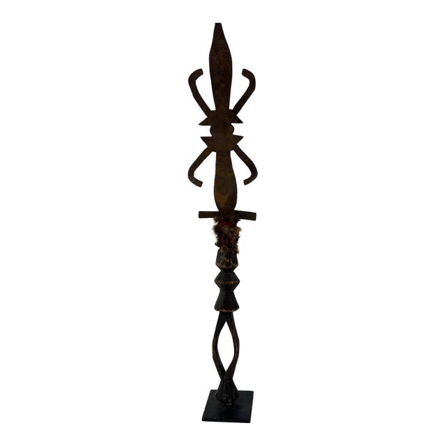 Early 20th Century Ceremonial Prestige Knife with Hide-Wrapped Hilt on Custom Base Kongo For Sale