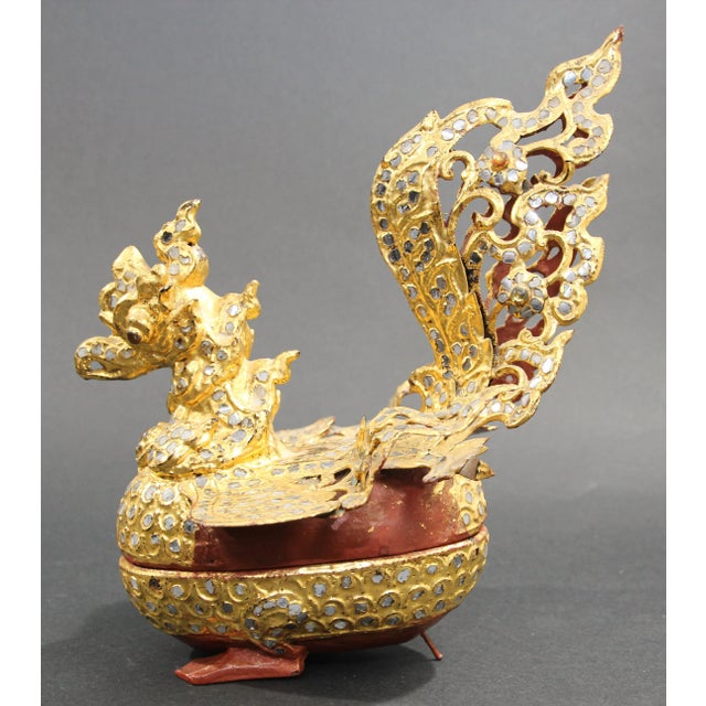 Burmese Bird-Shaped Betel Gold Lacquered Box For Sale In Palm Springs - Image 6 of 13