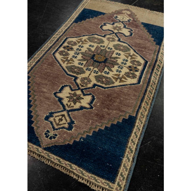 Textile Turkish Mini Rug Oriental Hand Knotted Vintage Rug 1'5" x 2'6" #21208 For Sale - Image 7 of 8