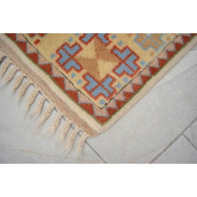 Beige 1990s Hand-Knotted Runner Rug Traditional Turkish Rug - 2′9″ × 10′2″ For Sale - Image 8 of 10