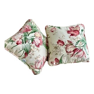 Waverly 100% Cotton Flowers Home Décor Pillows - Pair For Sale