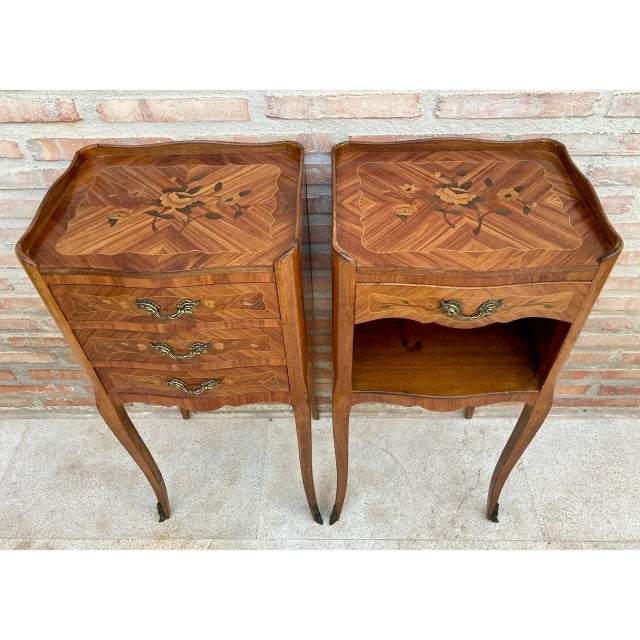 Vintage French Bedside Tables in Marquetry and Bronze Hardware, 1920, Set of 2 For Sale - Image 12 of 13