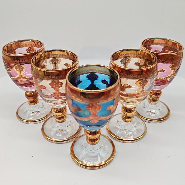 Red Baroque Venetian Bottle and Glasses in Glass with Gold Trim, Venice, Italy, 1950s, Set of 6 For Sale - Image 8 of 11