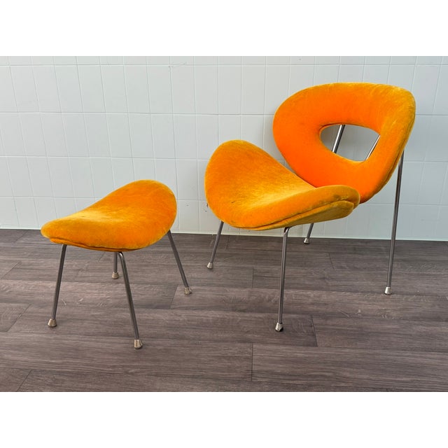 1980s Set of Kare Chair with Pouf, 1980s For Sale - Image 5 of 15