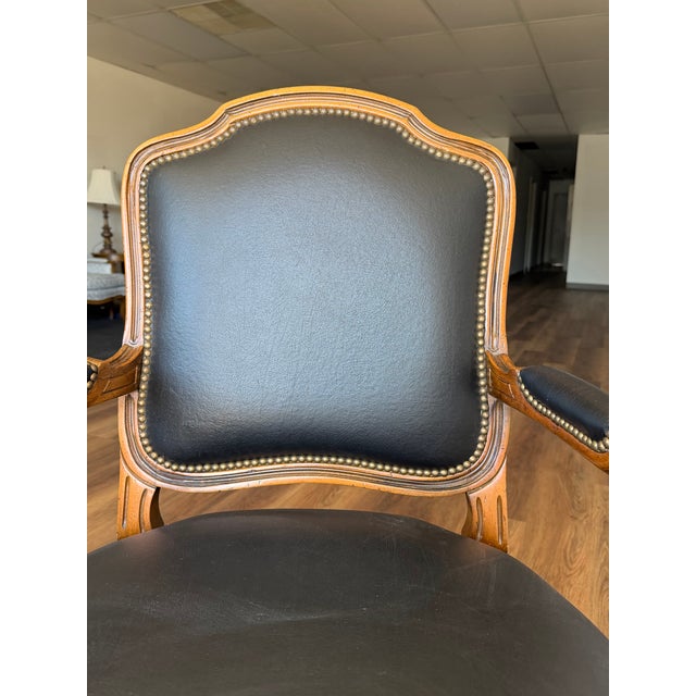 Vintage 1989 Château D’Ax Italian Black Leather Louis XV Armchair For Sale - Image 4 of 10