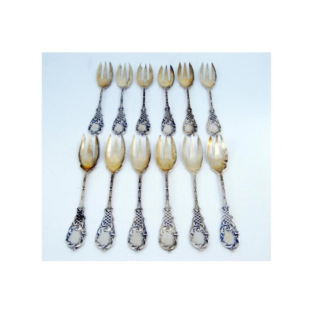 Silver Oyster Forks with Reliefs Surrounding Monogram Cards, Set of 12 For Sale - Image 3 of 4