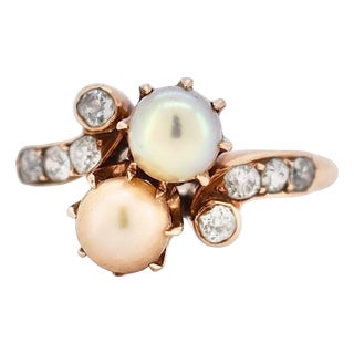 Belle Époque Toi Et Moi Pearl Ring - Antique 1900s, Size 7 For Sale