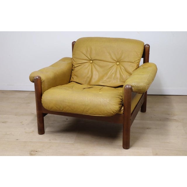 Mid-Century Modern Scandinavian Chair in Leather and Beech, 1960 For Sale - Image 3 of 18