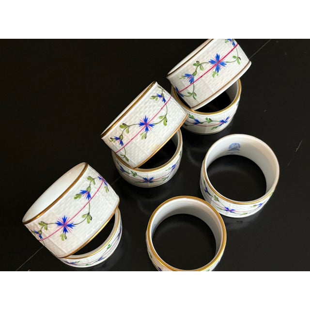 Late 20th Century Late 20th Century Set of 8 Herend Porcelain Napkin Rings in Blue Garland Pattern For Sale - Image 5 of 8