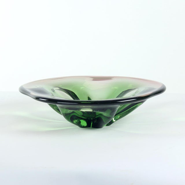 Forest Green Vintage Art Glass Bowl by Frantisel Zemek for Mstisov Glass Factory, Former Czechoslovakia, 1960s For Sale - Image 8 of 9