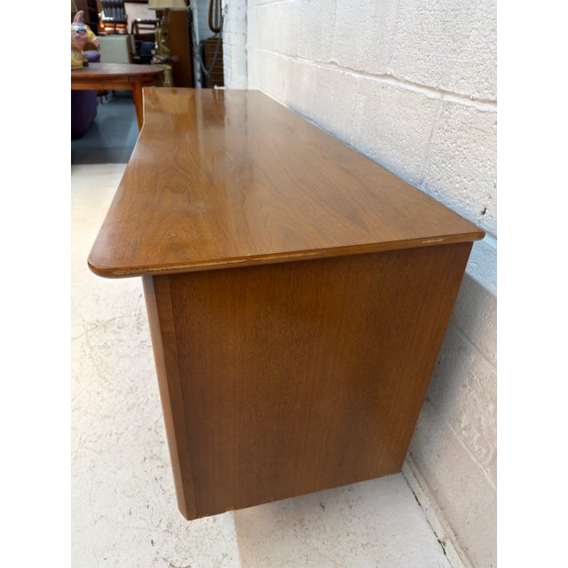 Kent Coffey Walnut Lowboy Dresser With Nine Drawers, 1960s For Sale - Image 12 of 18