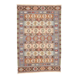 Vintage Persian Shiraz Kilim Rug - 05'08 X 08'06