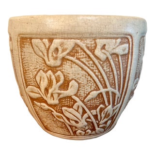Early 20th Century Weller Art Pottery Clinton Ivory Bowl For Sale