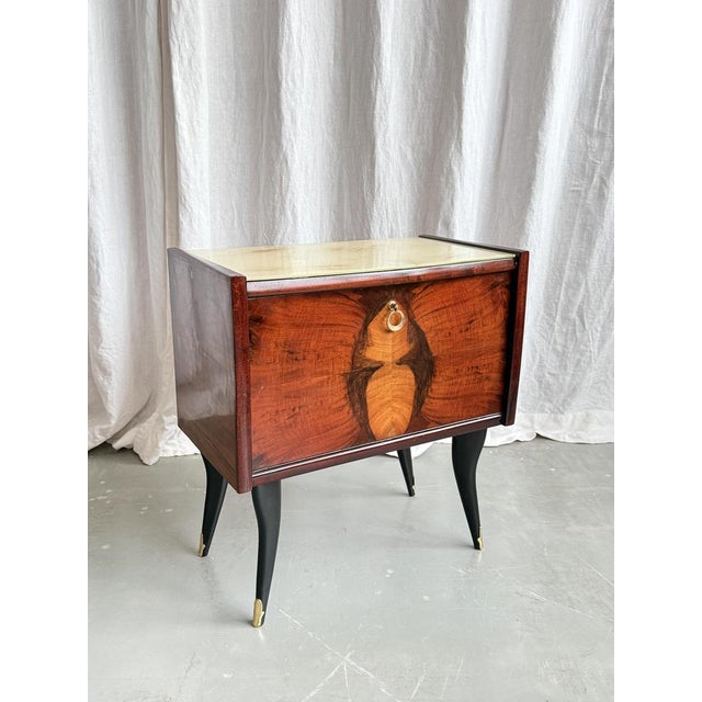 Vittorio Dassi Mid-Century Modern Wooden Bedside Tables by Vittorio Dassi, 1950s, Set of 2 For Sale - Image 4 of 18