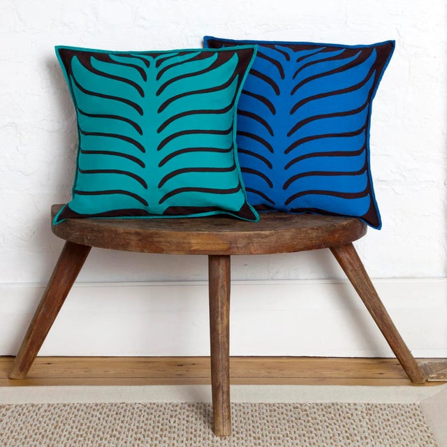 Our bold leaf motif pillow covers present a modern spin on a tribal leaf design. Displaying the ancient art of applique,...