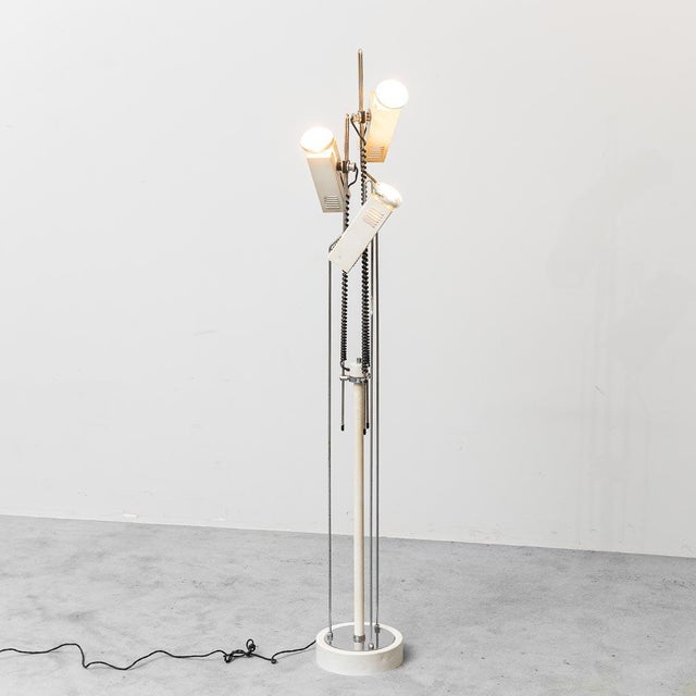 Industrial Floor Lamp with 3 Lights in the style of Joe Colombo, 1970s For Sale - Image 3 of 11