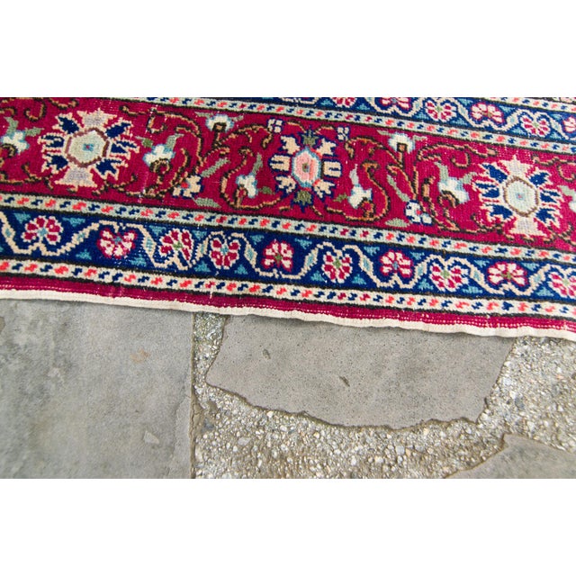 House of Séance - 1970s Vintage Kayseri Allover Hand-Knotted Rug - 4'9" X 7'2" For Sale - Image 10 of 11