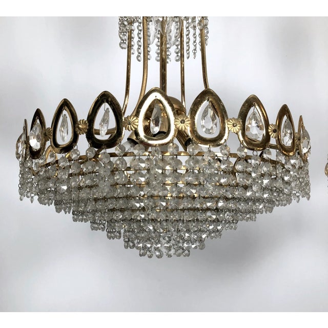 Gold Gilt and Crystal Chandeliers from Sciolari, 1970s, Set of 2 For Sale - Image 8 of 15