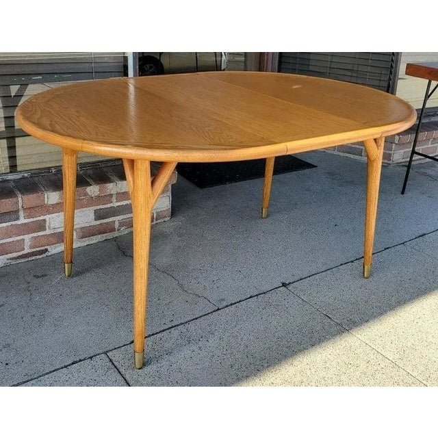 Wood 1950 Rare "Y" Leg Expandable Dining Table W 2 Leaves in the Style of Paul Laszlo For Sale - Image 7 of 13