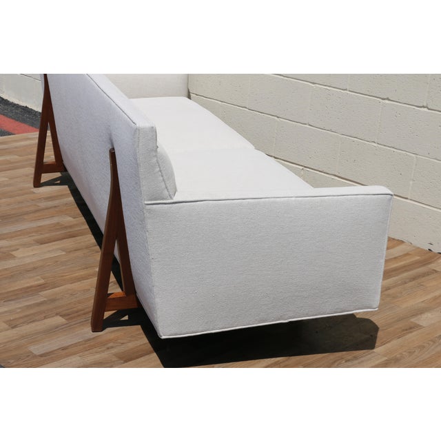 1950s Edward Wormley for Dunbar Bracket Back Sofa | Mid Century Modern Walnut Sofa For Sale - Image 14 of 18