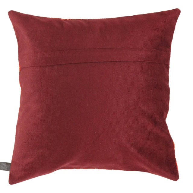 Our pillowcases add the perfect accent to any room. Go soft and snuggle with velveteen fabric, or modern in our durable...