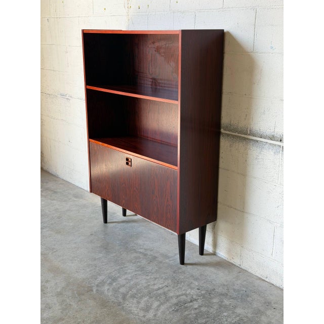 Rosewood Open Shelf Cabinet With Lower Doors Danish Mid-Century Modern 1960s For Sale In Los Angeles - Image 6 of 9
