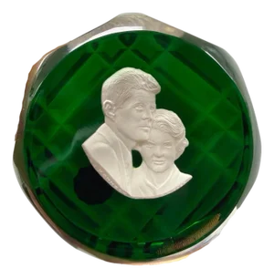 Late 20th Century Cristal d'Albret France JFK Jackie Kennedy Sulphide Paperweight Faceted Green