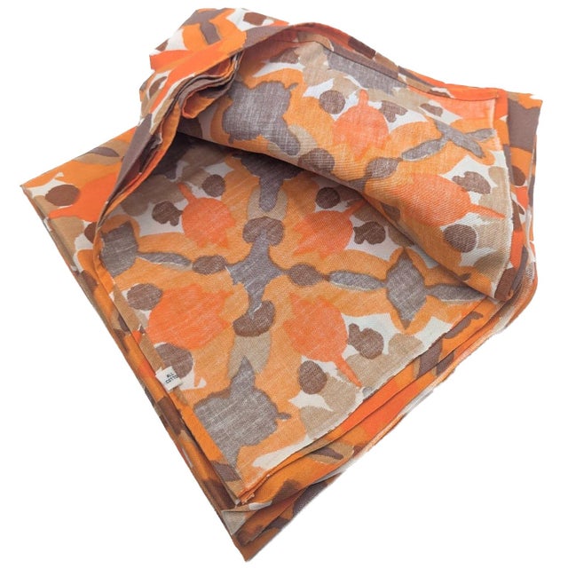 Vera Neumann 1970s Vera Neumann "Gray Optic Flower" Cotton Tablecloth For Sale - Image 4 of 12