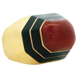 Vintage David Webb Carnelian, Enamel & 18K Gold Octagonal Ring – Signed For Sale