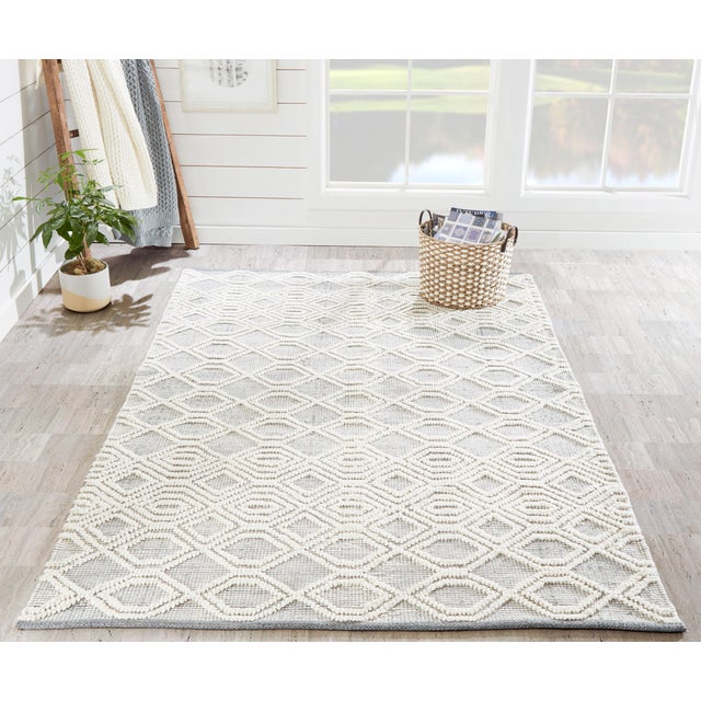 Momeni Contemporary Indoor/Outdoor Hermosa Rug in Grey, 7'9" x 9'9" For Sale In Atlanta - Image 6 of 8