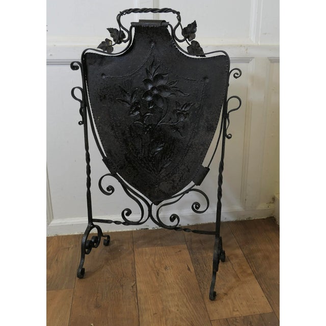 Victorian Arts and Crafts Gothic Shield Iron Fire Screen For Sale - Image 3 of 7