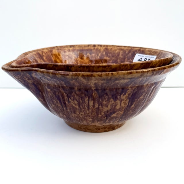 Ceramic Antique Spongeware Yellowware Nesting Mixing Bowls – Rockingham Pattern With Luster Glaze, Americana Folk Art For Sale - Image 7 of 10