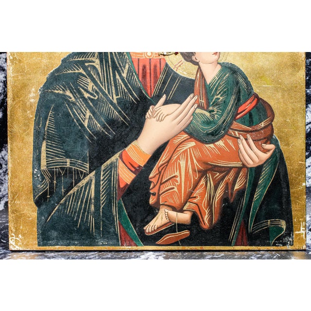 1960s Stunning Large Icon of Our Lady of Perpetual Help Catholic Christianity Painting of Virgin Mary and Baby Jesus For Sale - Image 4 of 15