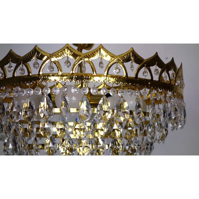 1990s Vintage Gilded Metal and Crystal Chandelier, 1990s For Sale - Image 5 of 11