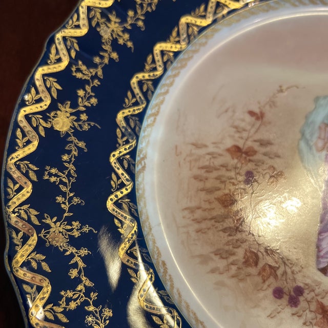 Haviland Limoges Cabinet Portrait Plate Features Cobalt & Gold # 1 of 2 For Sale In New York - Image 6 of 11